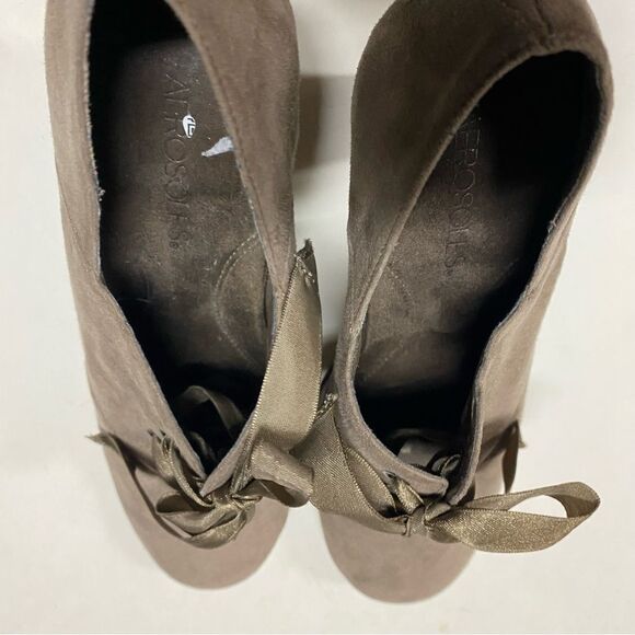 AEROSOLES Minor Role Taupe faux Suede Round Toe Lace Up Pump vintage Shoe 7.5 - Picture 8 of 12